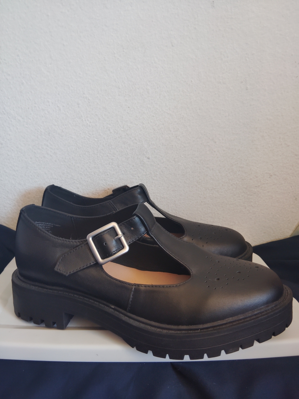 WYDR STUDIOS Gwen T-Strap Lug Mary Jane